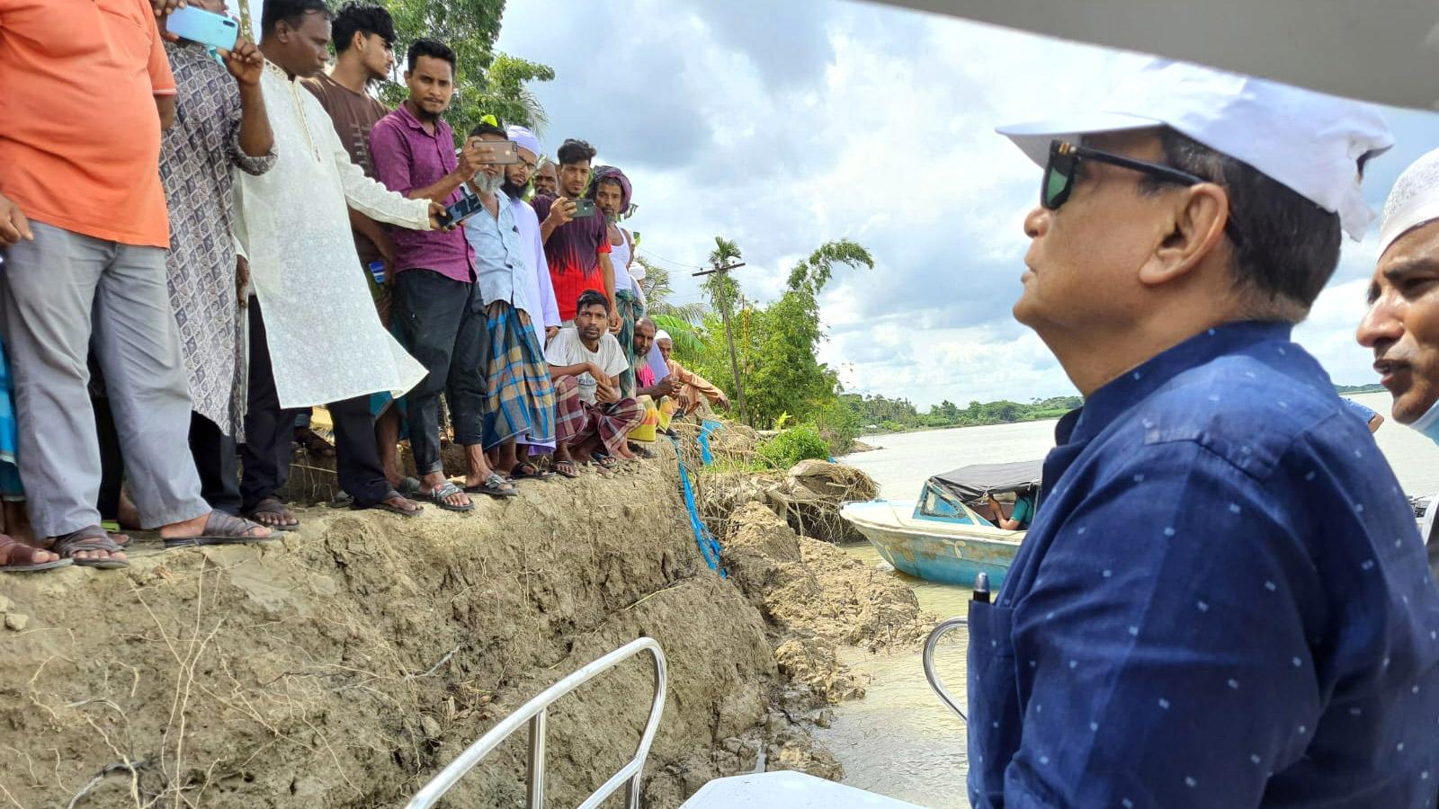 ‘বালু তোলা বন্ধ করা হলে  টেকসই হবে ভাঙন রোধ’