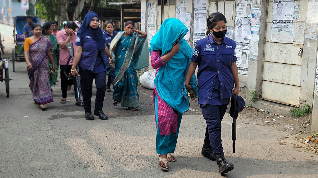 প্রাথমিকে শিক্ষক নিয়োগ পরীক্ষায় গোপালগঞ্জে ৪৬ জন বহিষ্কার