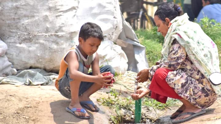 গরম থাকবে আরও কিছুদিন, আগামী সপ্তাহে ঝড়-বৃষ্টি