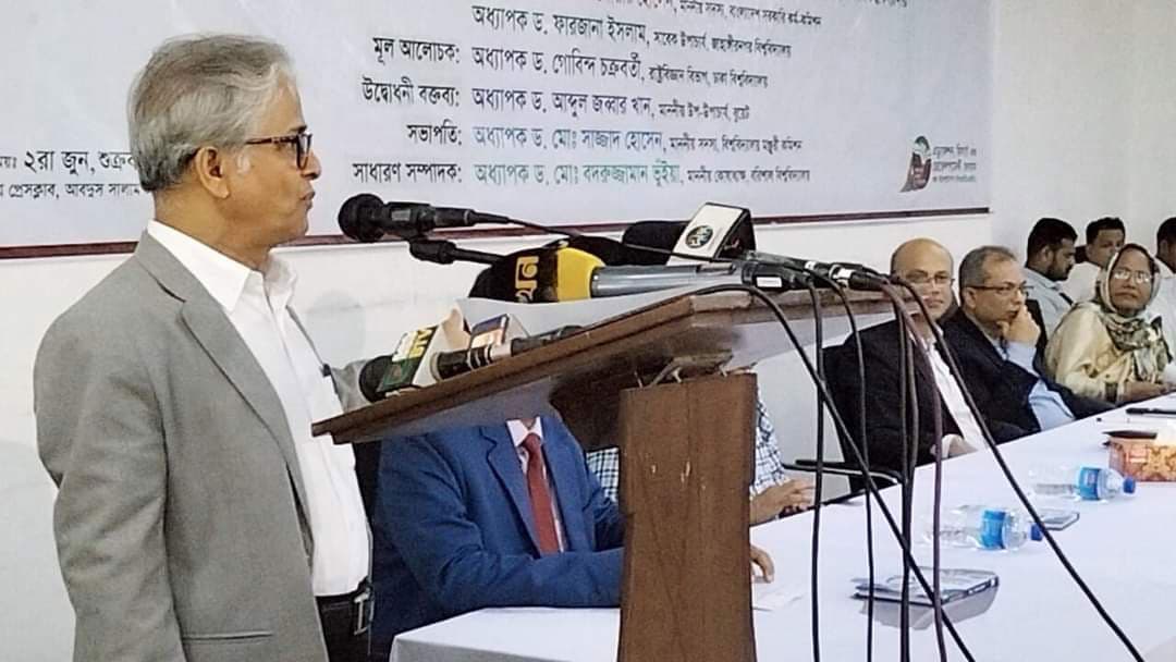 নির্বাচনকে প্রভাবিত করতে যুক্তরাষ্ট্রের এমন ভিসা নীতি: ঢাবি উপাচার্য 