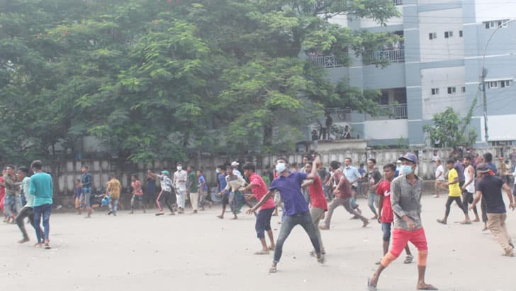 অটোরিকশা চালকদের হামলা: বাসদ নেতাসহ ৩০০ জনের বিরুদ্ধে সিসিকের মামলা