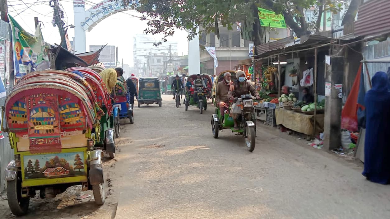 ব্যাটারিচালিত অটোরিকশা  দুর্ঘটনার ঝুঁকি বাড়াচ্ছে