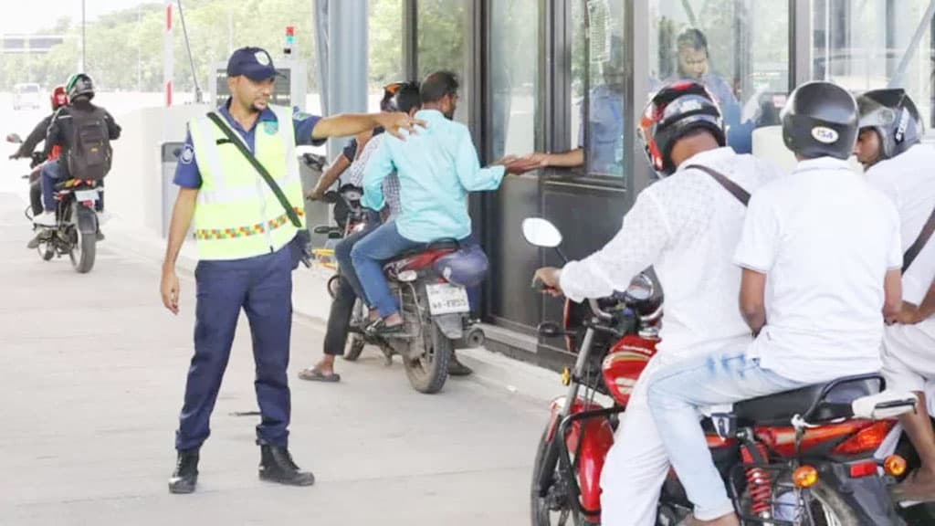 ৫ জানুয়ারি মধ্যরাত থেকে সারা দেশে ৭২ ঘণ্টা মোটরসাইকেল চলাচলে নিষেধাজ্ঞা