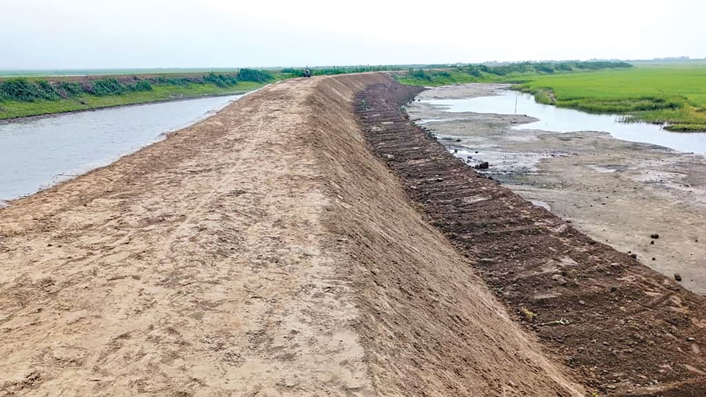 সময় বাড়িয়েও সুনামগঞ্জের ফসল রক্ষা বাঁধের নির্মাণকাজ শেষ হয়নি