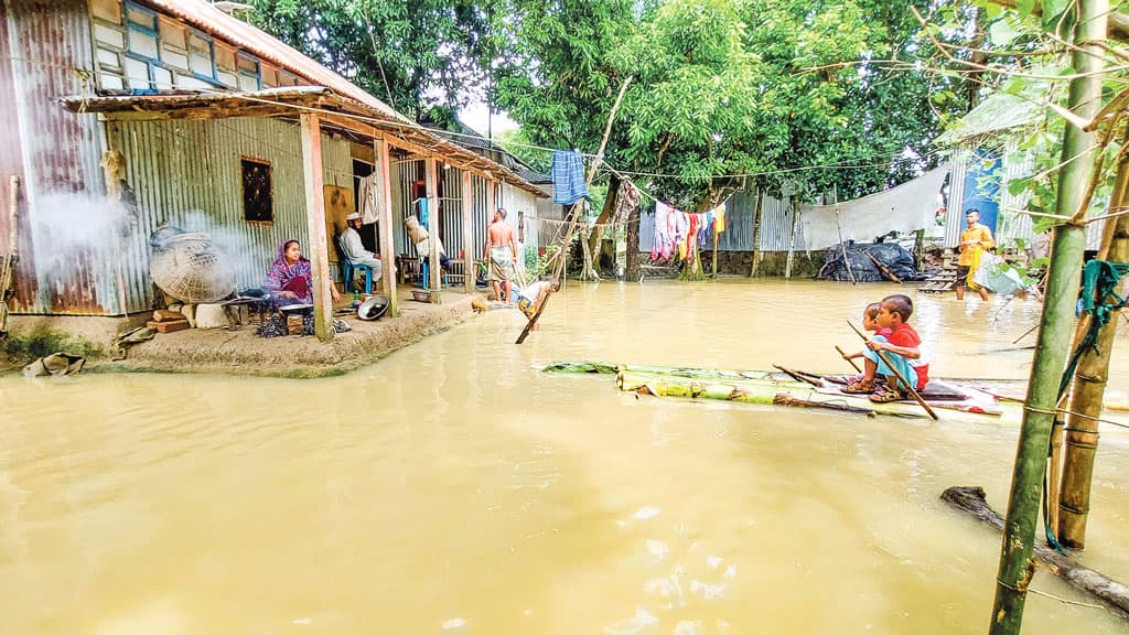 বন্যায় ময়মনসিংহে ১০ জনের মৃত্যু 