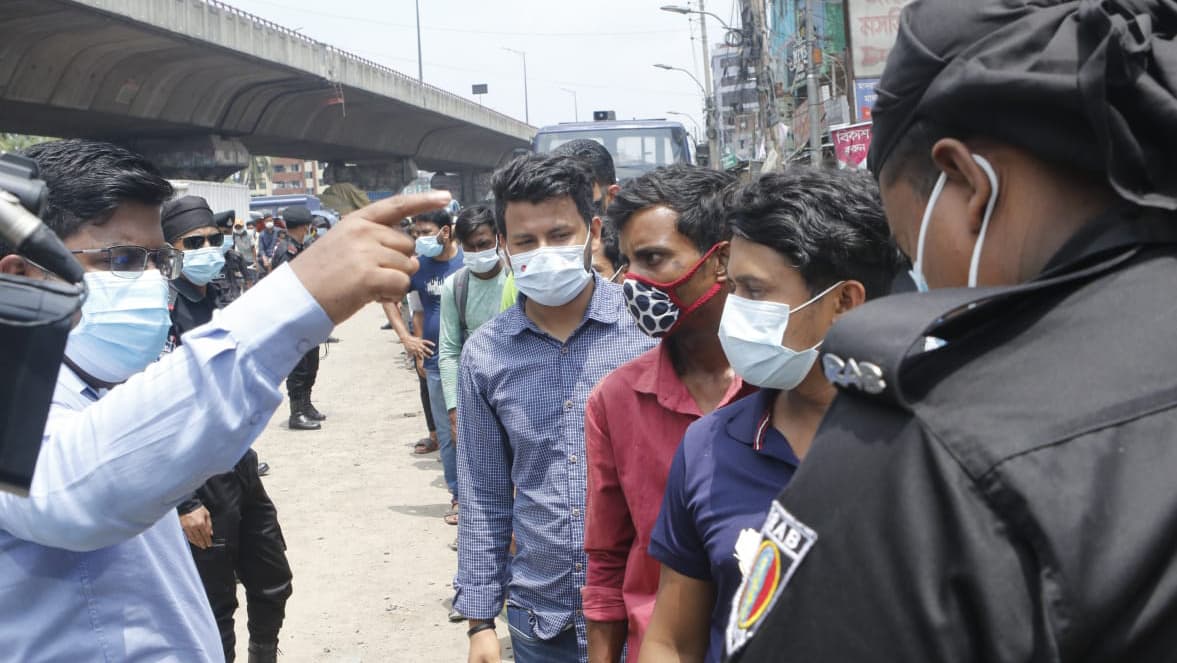 লকডাউনের পঞ্চমদিনে রাজধানীতে গ্রেপ্তার ৫০৯