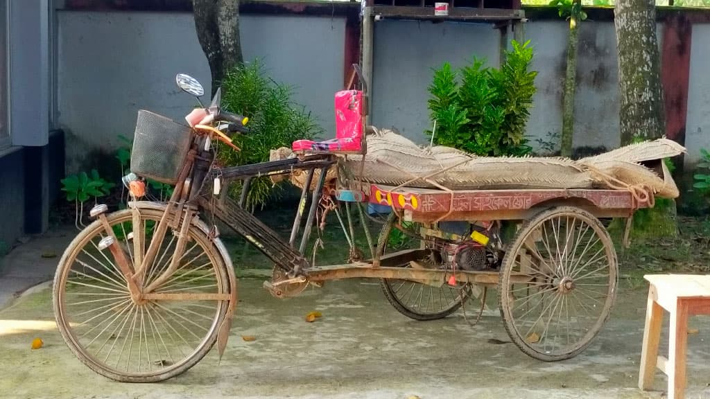 গৃহবধূকে পিটিয়ে হত্যার অভিযোগ, স্বামী ও শ্বশুর আটক