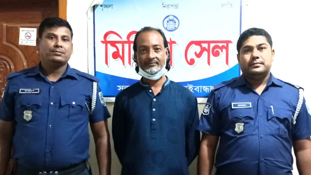 ভোটকেন্দ্রে জামায়াত কর্মী হত্যা মামলায় আ.লীগ নেতা গ্রেপ্তার