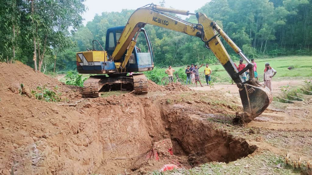 নালিতাবাড়ীতে রাত নামলেই কান্না জুড়ছে হাতির পাল