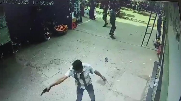 ছবি ভিডিও থেকে নেওয়া