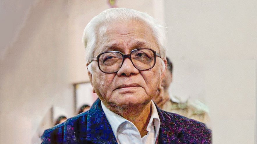 সমাজব্যবস্থার পরিবর্তন চেয়েছি