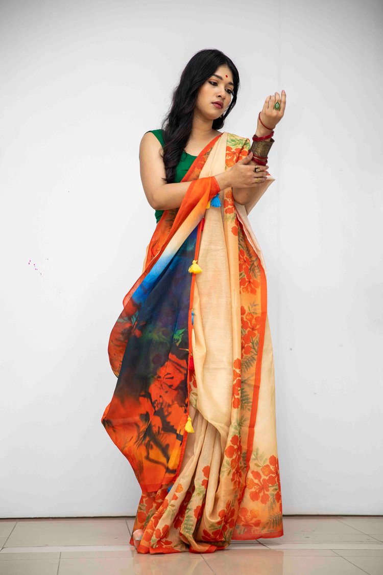 প্রতীকী ছবি। মডেল: মার্শিয়া, ছবি: আজকের পত্রিকা