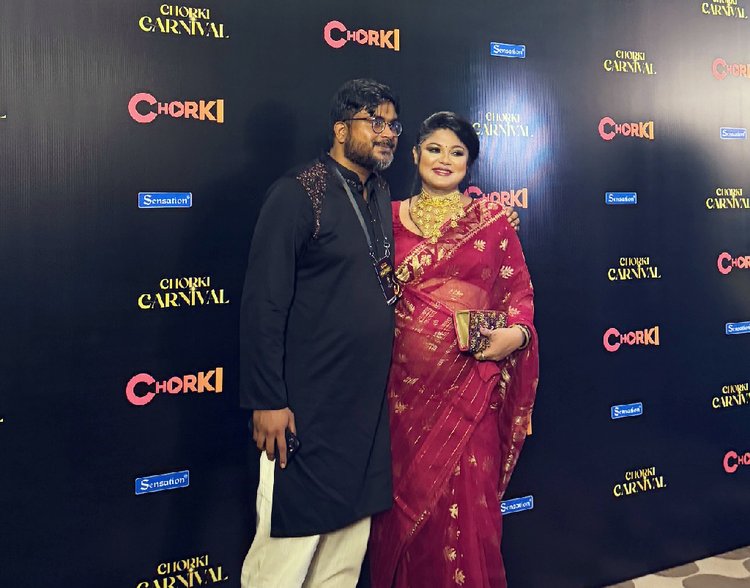 স্বামীর সঙ্গে মৌসুমী হামিদ। ছবি: সংগৃহীত