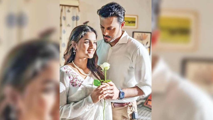 ‘বিষণ্ন মেঘ’ নাটকের দৃশ্য । ছবি: সংগৃহীত