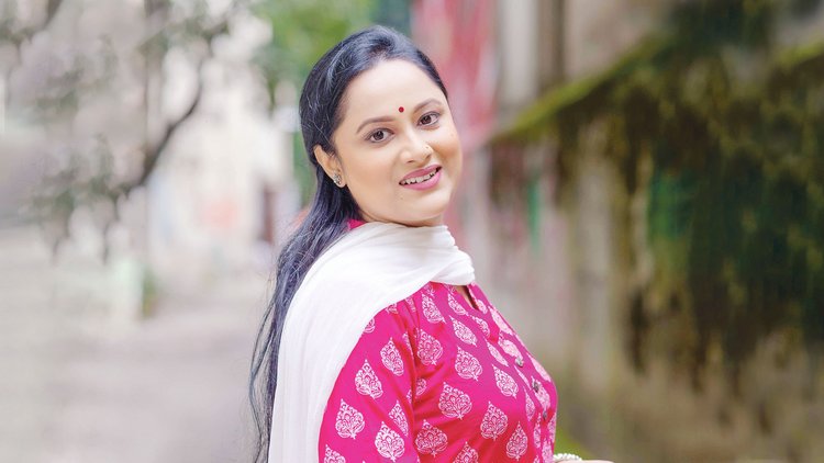 আইনুন নাহার পুতুল