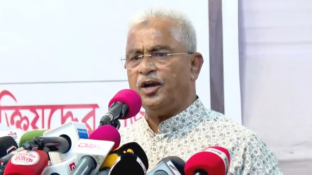 বিএনপির দাবি তোলা উচিত, একাত্তরে ধর্ষণ–গণহত্যার জন্য জামায়াতকে নিষিদ্ধ করতে হবে: আলাল