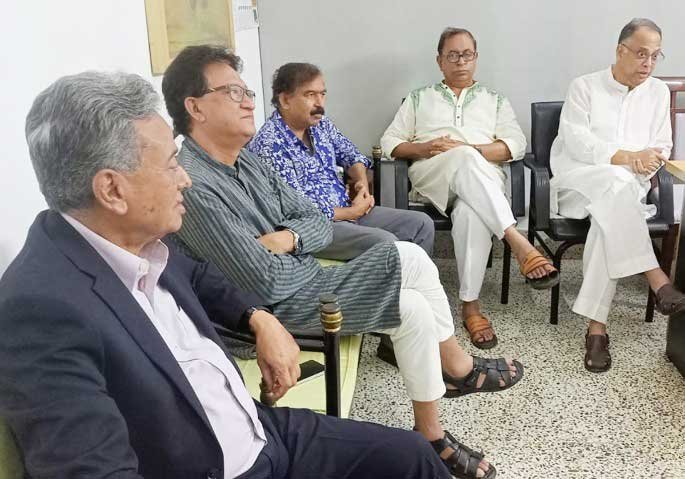 গুলশানে বিএনপির চেয়ারপারসনের কার্যালয়ে বৈঠক অনুষ্ঠিত হয়। ছবি: সংগৃহীত