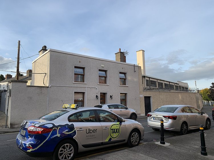 ব্ল্যাকপিটস মসজিদ, আয়ারল্যান্ড।