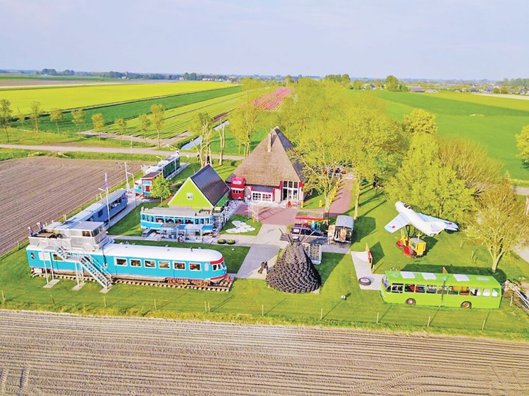 কন্ট্রোভার্সি ট্রাম ইন