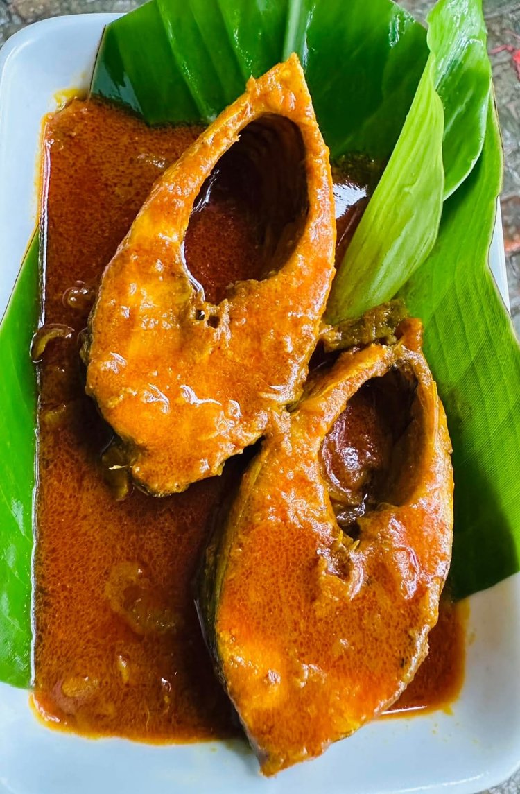 বাটা মরিচে ইলিশ। ছবি: ওমাম রহমান