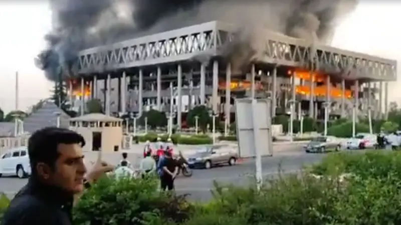 ইরানের রাষ্ট্রীয় টেলিভিশনে ইসরায়েলের হামলা