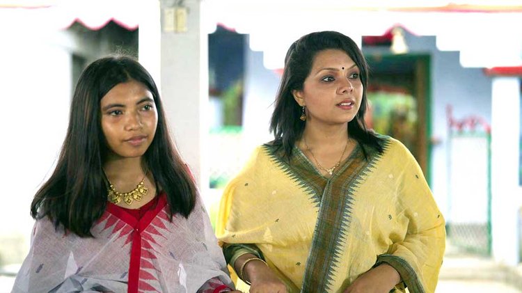 ‘জয়া’ নাটকের দৃশ্য। ছবি: সংগৃহীত