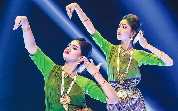 শারদীয় দুর্গোৎসবে টিভি আয়োজন