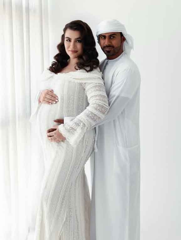 বিয়ের পর সন্তান ধারণের জন্য সৌদি আল নাদাকের শর্ত ছিল, প্রতি সন্তান জন্মের জন্য তাঁকে দিতে হবে ৩ লাখ ডলার এবং যমজ হলে ৬ লাখ ডলার। ছবি: ইনস্টাগ্রাম