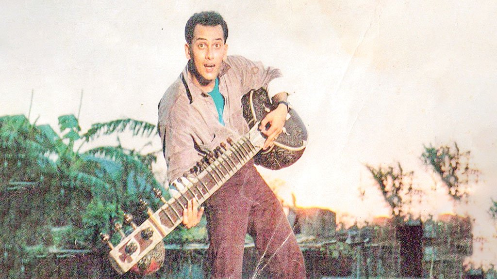 গানেও ছিল সালমানের আগ্রহ, করেছেন প্লেব্যাক