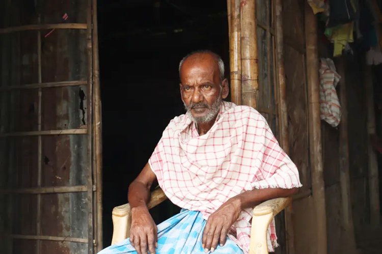 বাংলাদেশ-ভারতের মাঝে নো-ম্যানস ল্যান্ডে চার দিন উফা আলীকে ফেলে রেখেছিল বিএসএফ। ছবি: আল-জাজিরা