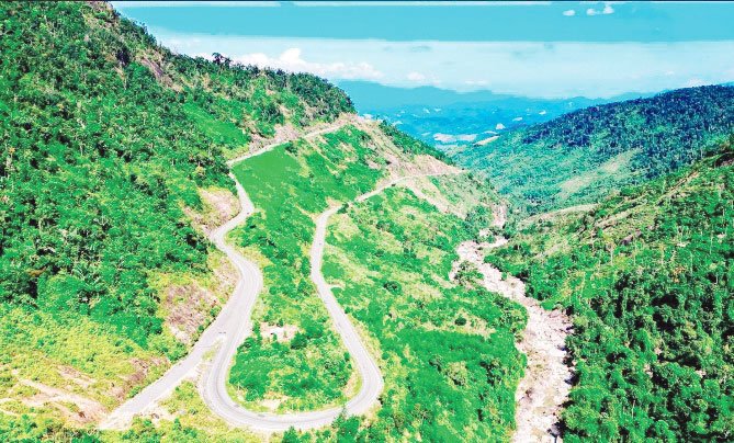 দক্ষিণ-পূর্ব এশিয়ার তিন দেশে ভয়াবহ বন্যা, শঙ্কায় পর্যটনশিল্প