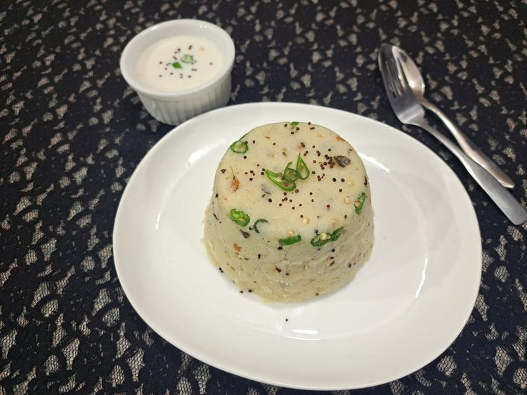 দক্ষিণ ভারতের খাবার উপমা। ছবি: লেখক