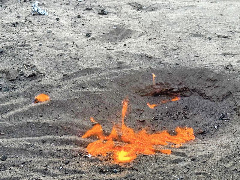 আগুন-পাহাড়-(4)