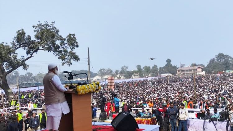 দিনাজপুরে সমাবেশে জামায়াতের আমির ডা. শফিকুর রহমান। ছবি: আজকের পত্রিকা