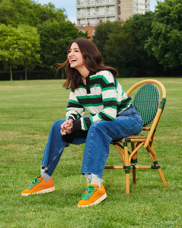 আনুশকা শর্মা নিজের খাদ্যাভ্যাসে যোগ করেছেন নিরামিষ খাবার। ছবি: ফেসবুক