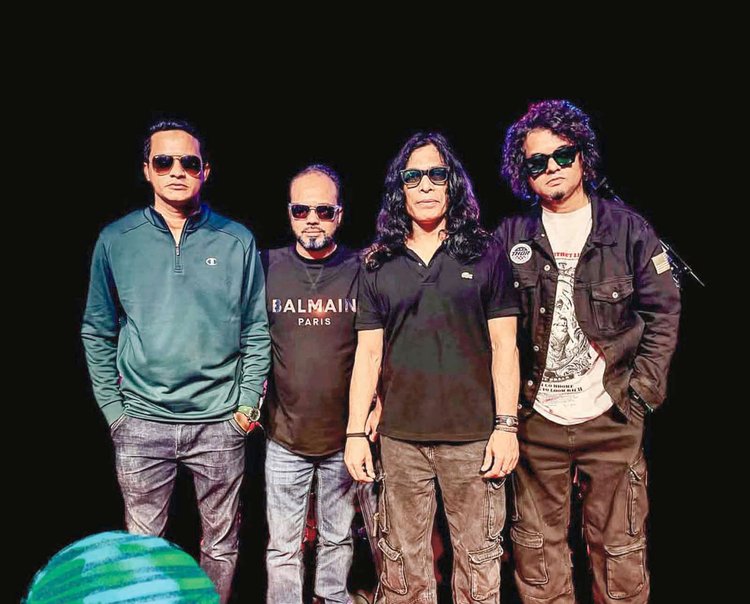 আর্ক ব্যান্ডের সদস্যরা