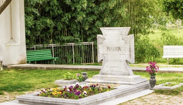 বাবা ভাঙ্গার সমাধিস্থল। ছবি: স্ক্রিনশট