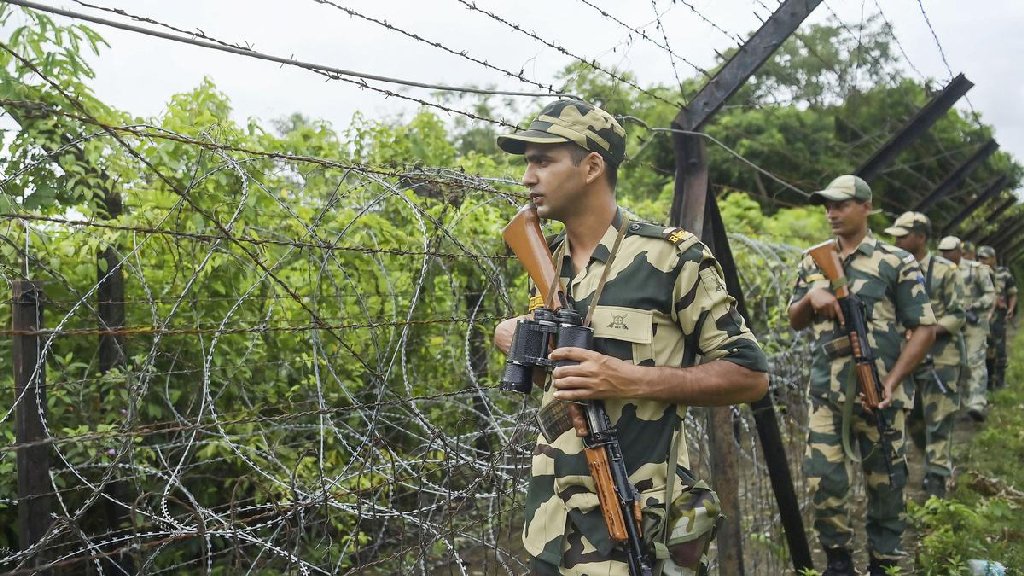 বিএসএফের বিরুদ্ধে সীমান্তে ভারতীয় পরিবারকে মারধর ও শ্লীলতাহানির অভিযোগ