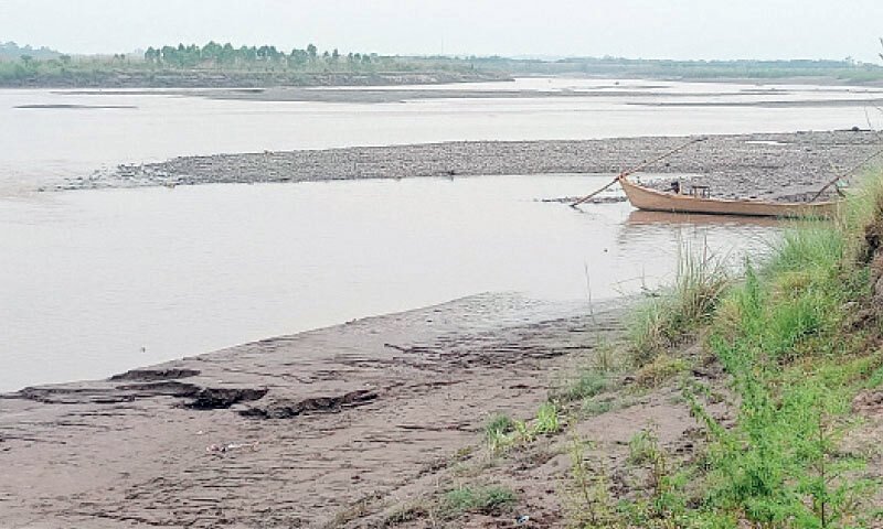 ভারত পানি বন্ধ করায় শুকিয়ে গেছে চেনাবের পাকিস্তান অংশ
