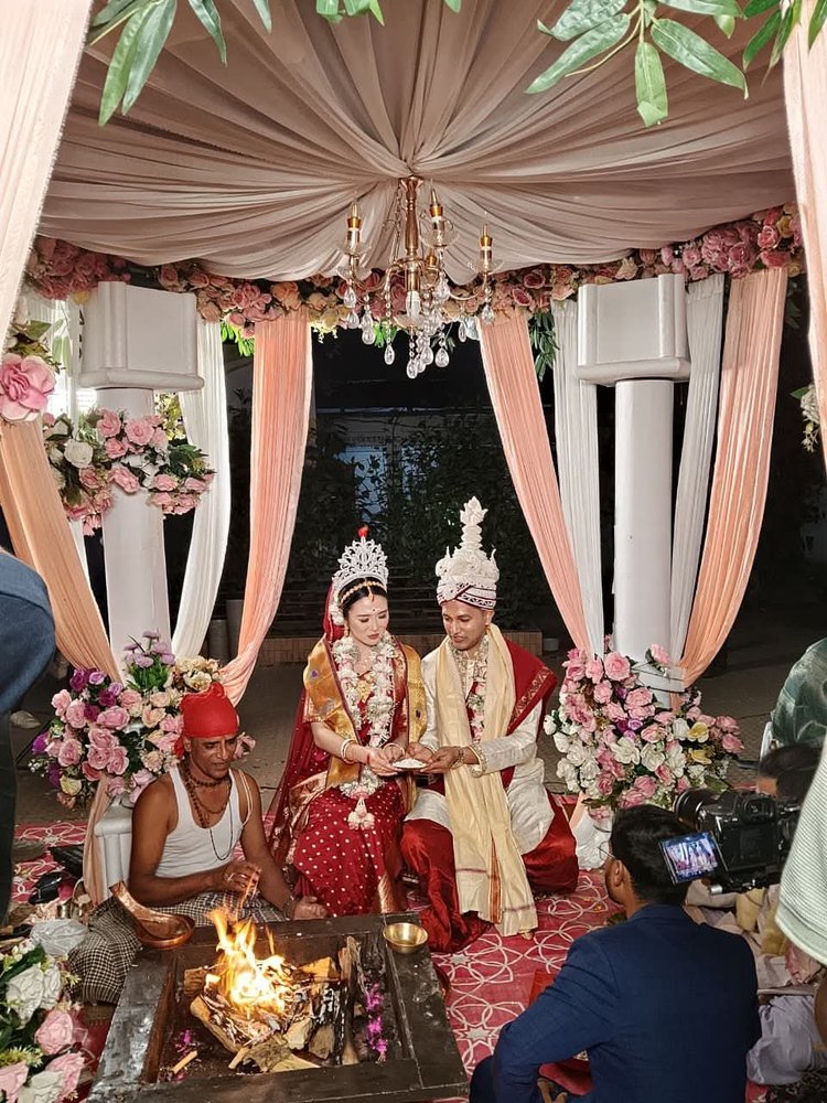 ক্রিস হুই ও সুকান্ত সেন। ছবি: আজকের পত্রিকা