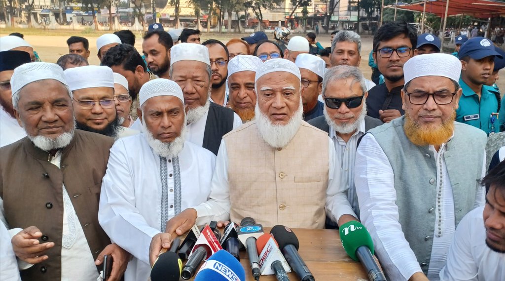 একই দিনে গণভোট হলে ‘নির্বাচনের জেনোসাইড’ হতে পারে, জামায়াত আমিরের হুঁশিয়ারি