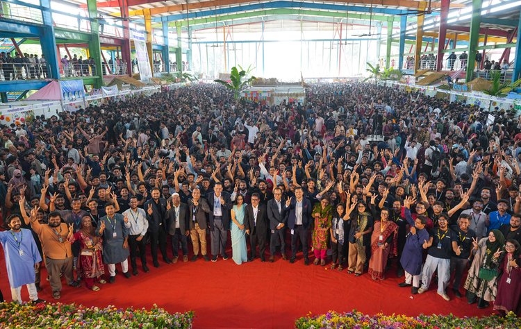 বাংলাদেশের ৬৪ জেলার ঐতিহ্য, পণ্য, সংস্কৃতি ও খাদ্যের বৈচিত্র্য এক মঞ্চে প্রদর্শনের উদ্যোগ নিয়েছে ড্যাফোডিল ইন্টারন্যাশনাল ইউনিভার্সিটি। ছবি: বিজ্ঞপ্তি।