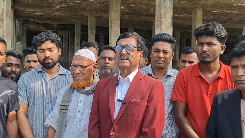 ‘তারা আইসাই প্রথমে পিটানো শুরু করে’, সেনাবাহিনীর বিরুদ্ধে ফজলুর রহমানের অভিযোগ