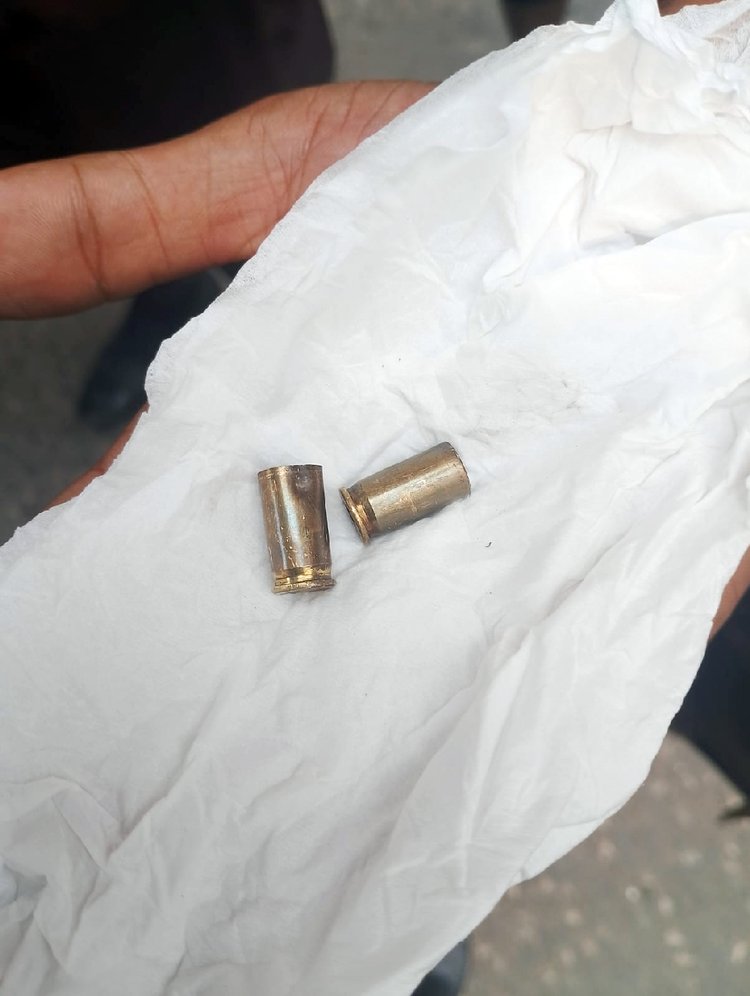 ঘটনাস্থল থেকে উদ্ধার হওয়া গুলির খোসা