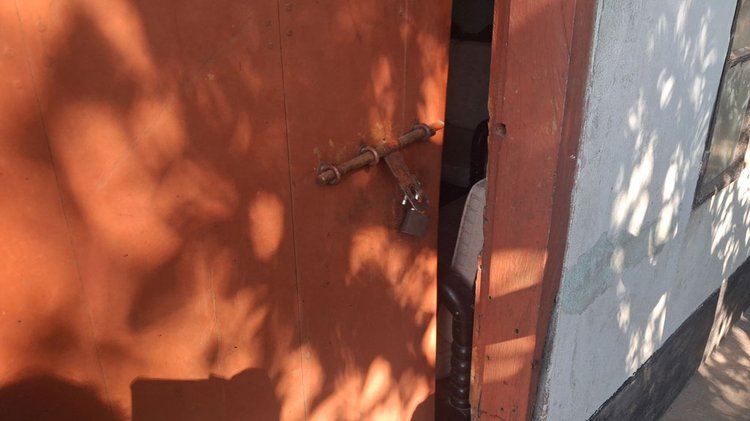 গাজীপুরে সাবেক মন্ত্রীর বাড়িতে দুর্ধর্ষ চুরি। ছবি: আজকের পত্রিকা