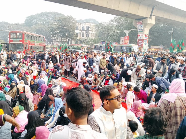 ছবি: আজকের পত্রিকা