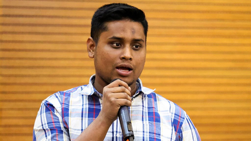 ড. ইউনূসের স্বজনপ্রীতির সবচেয়ে বড় উদাহরণ স্বাস্থ্য উপদেষ্টা: হাসনাত আবদুল্লাহ