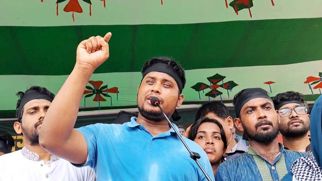 মাইলস্টোনের মাহরীন চৌধুরীকে রাষ্ট্রীয় মর্যাদা দিতে না পারা আমাদের ব্যর্থতা: হাসনাত আবদুল্লাহ