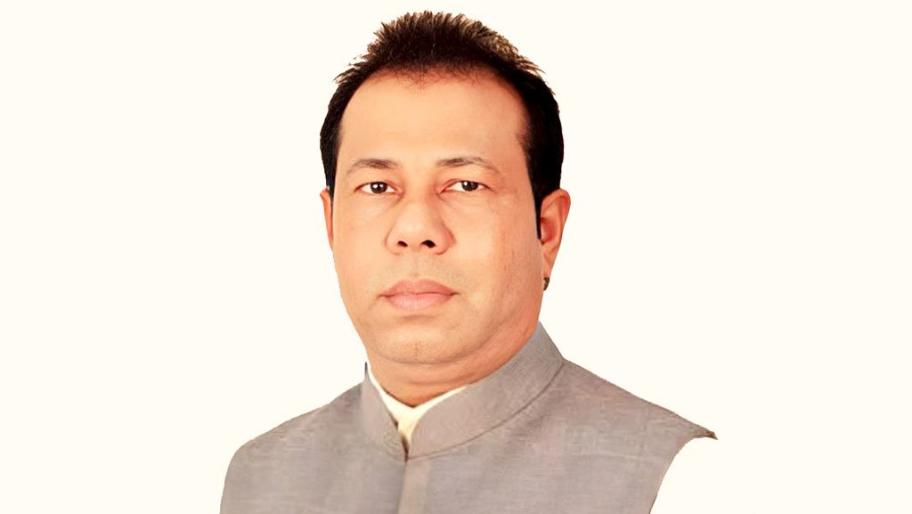 শেখ হাসিনার সেই ‘৪০০ কোটি টাকার’ পিয়নের ব্যাংক হিসাব ও সঞ্চয়পত্র অবরুদ্ধ