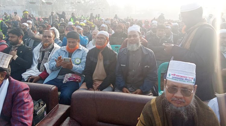 জামায়াতের কর্মী সম্মেলনে উপস্থিত নেতা-কর্মীদের একাংশ। ছবি: আজকের পত্রিকা